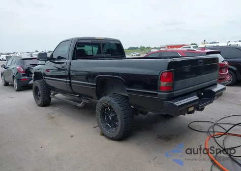 1999 Dodge Ram 2500 St из США, поврежденный, VIN 3B7KF2666XM533380